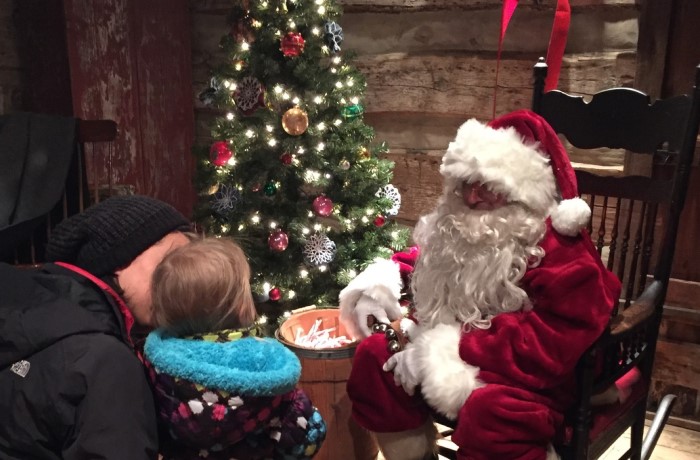 Farm Museum – Santa in the Schoolhouse